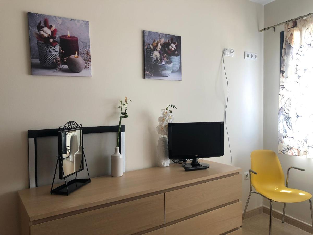 Bright, Modern Apartment In The Heart Of Arrecife Eksteriør billede
